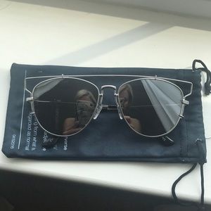Barely worn; Perverse mirrored aviators!